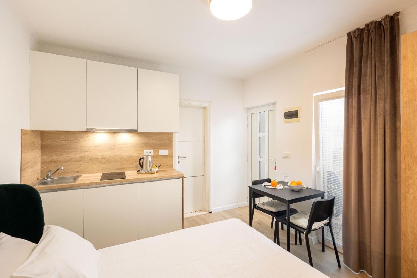 Apartments & Rooms Buble Trogir Exteriör bild