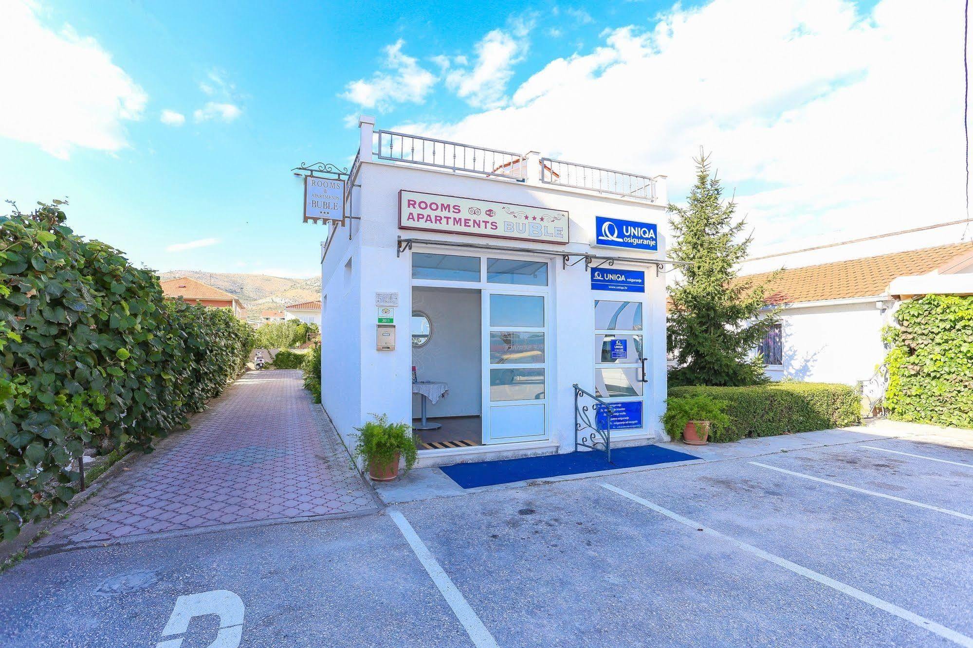 Apartments & Rooms Buble Trogir Exteriör bild